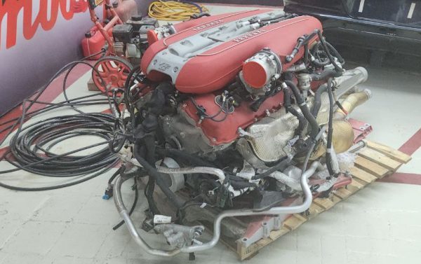Двигатель FERRARI V12 6.5l