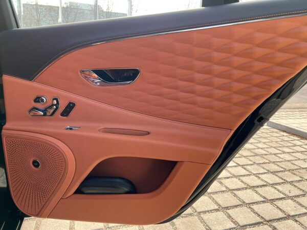 Bentley Flying Spur 4.0 V8 Azure