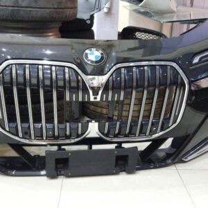Передний бампер на BMW X7